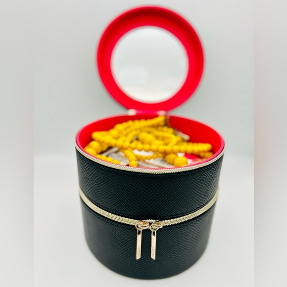 Faux Croc Lancôme Train Case - Picture 3 of 4